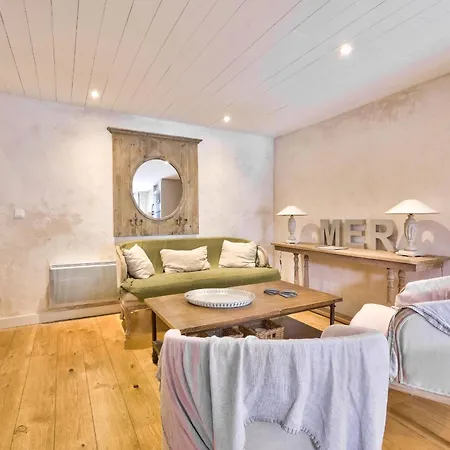 Charmante Maison Pour 2 - 500m De La * La Flotte